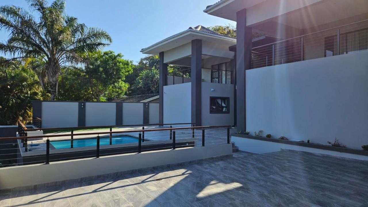 Casa De Luxe Hotel Ballito Exterior foto